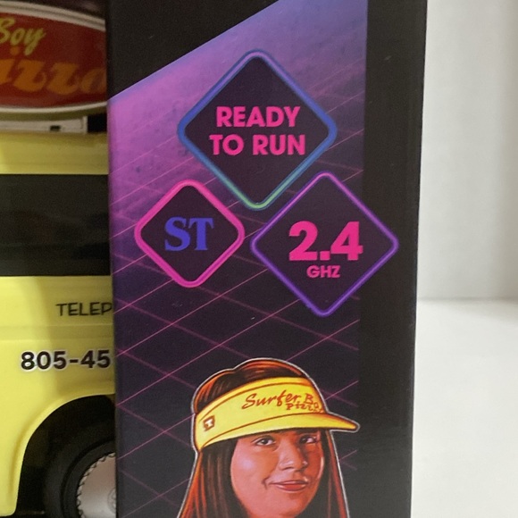 STRANGER THINGS SURFER BOY PIZZA VAN - Picture 7 of 16